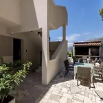 Apartment In Potomje