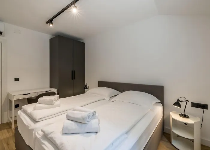 Apartment In Potomje